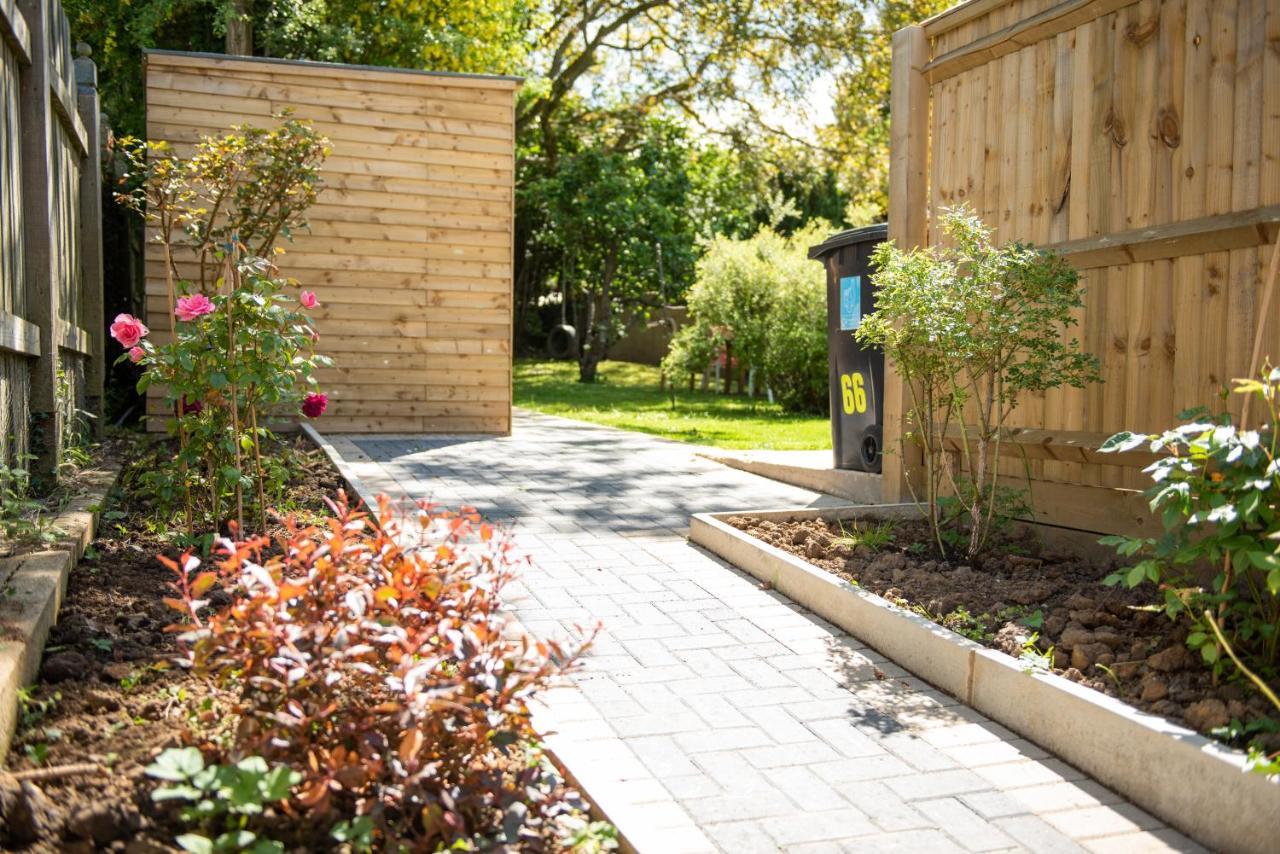 Walnut Flats-F4, 2-Bedroom With Ensuite - Parking, Netflix, Wifi - Close To Oxford, Bicester & Blenheim Palace 基德灵顿 外观 照片