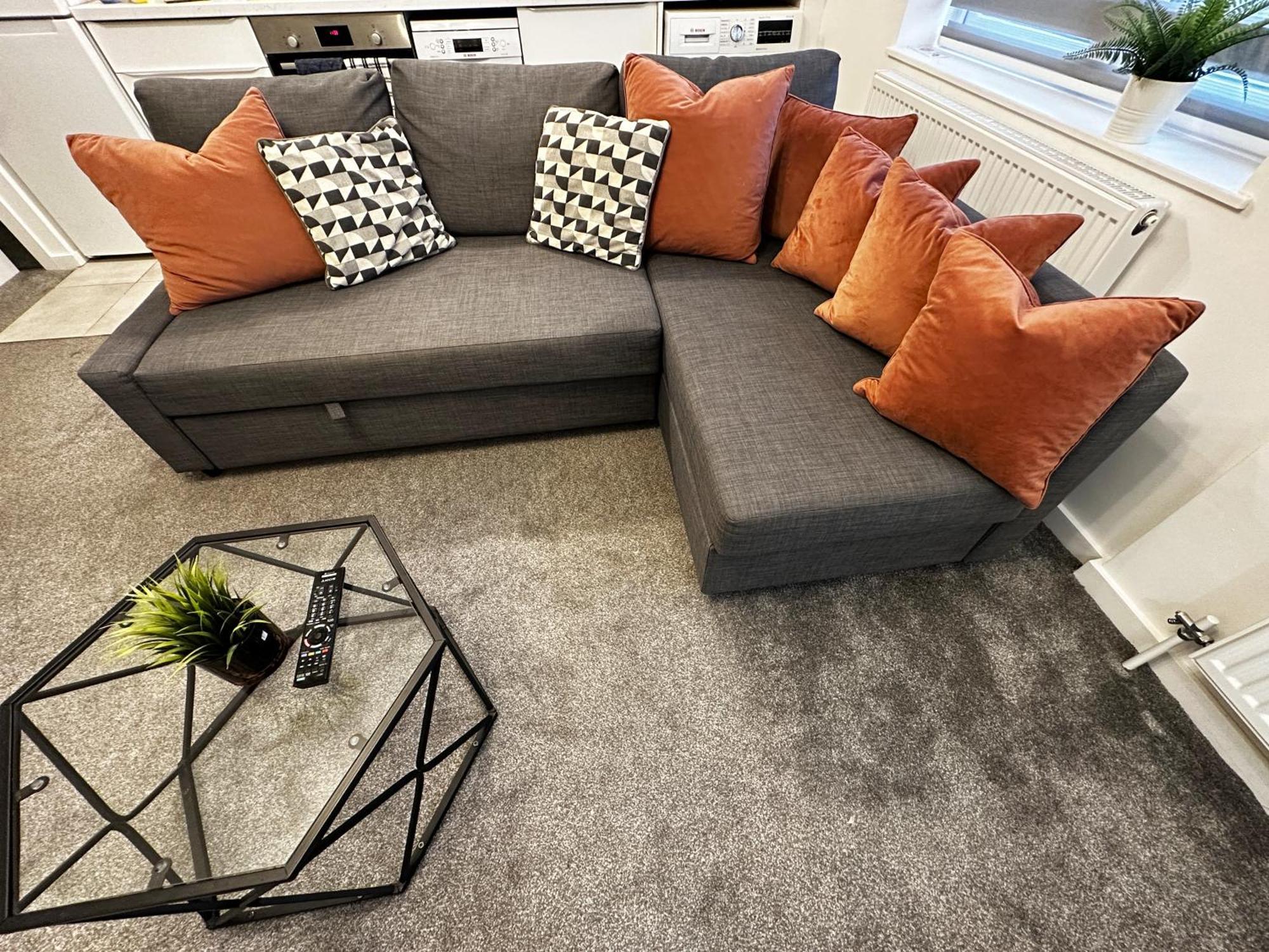 Walnut Flats-F4, 2-Bedroom With Ensuite - Parking, Netflix, Wifi - Close To Oxford, Bicester & Blenheim Palace 基德灵顿 外观 照片
